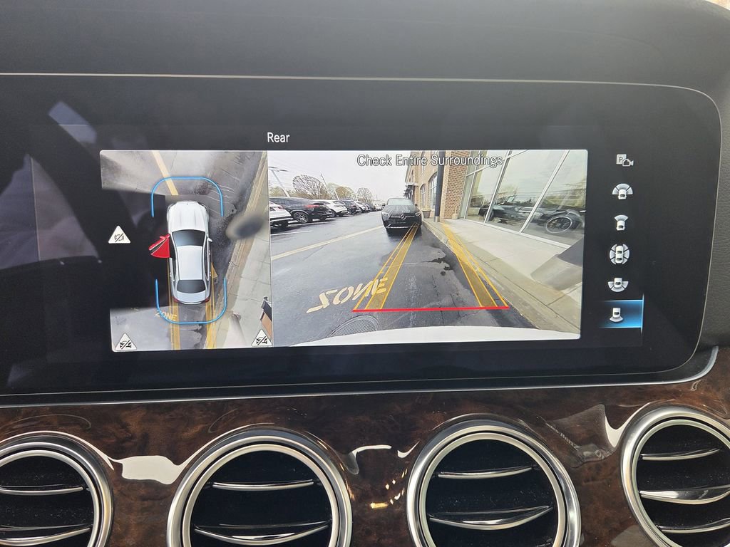 Used 2023 Mercedes-Benz E 450 4MATIC Sedan image 24