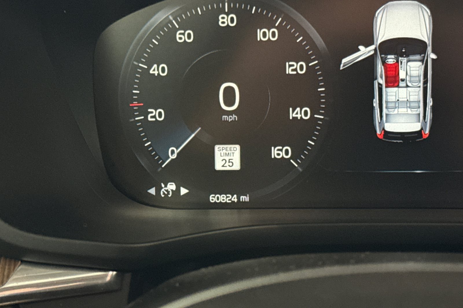 Used 2019 Volvo XC60 T5 Inscription w/ Protection Package Premier AWD/4WD image 28