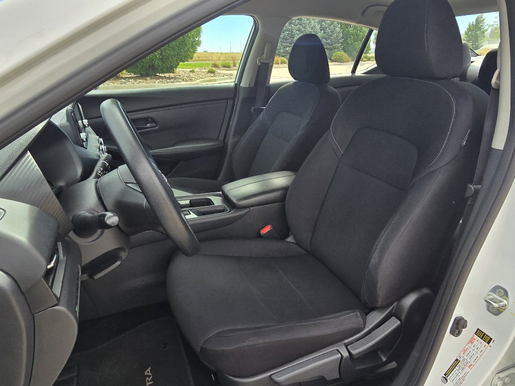 Used 2024 Nissan Sentra S FWD image 13