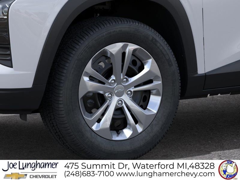 New 2026 Chevrolet Trax LS FWD image 9