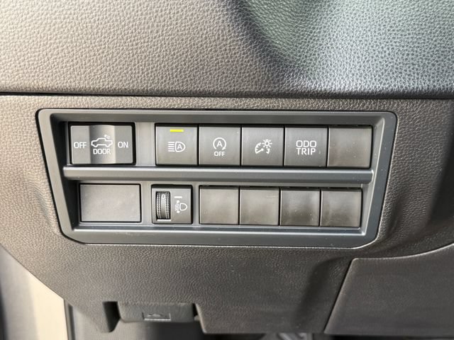 Used 2026 Toyota Tundra SR5 AWD/4WD image 19