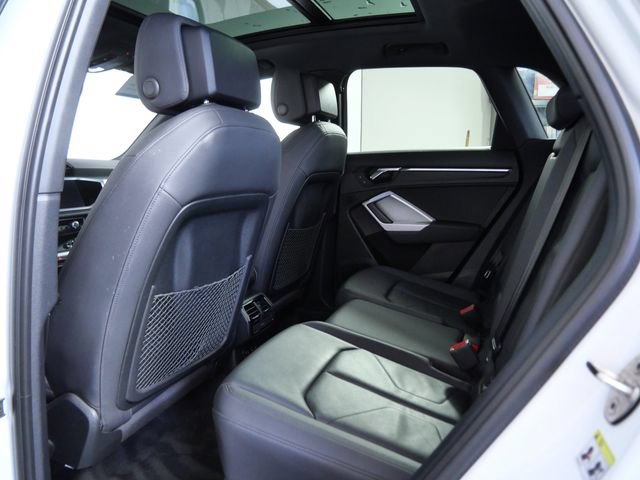 Used 2019 Audi Q3 2.0T Premium AWD/4WD image 13