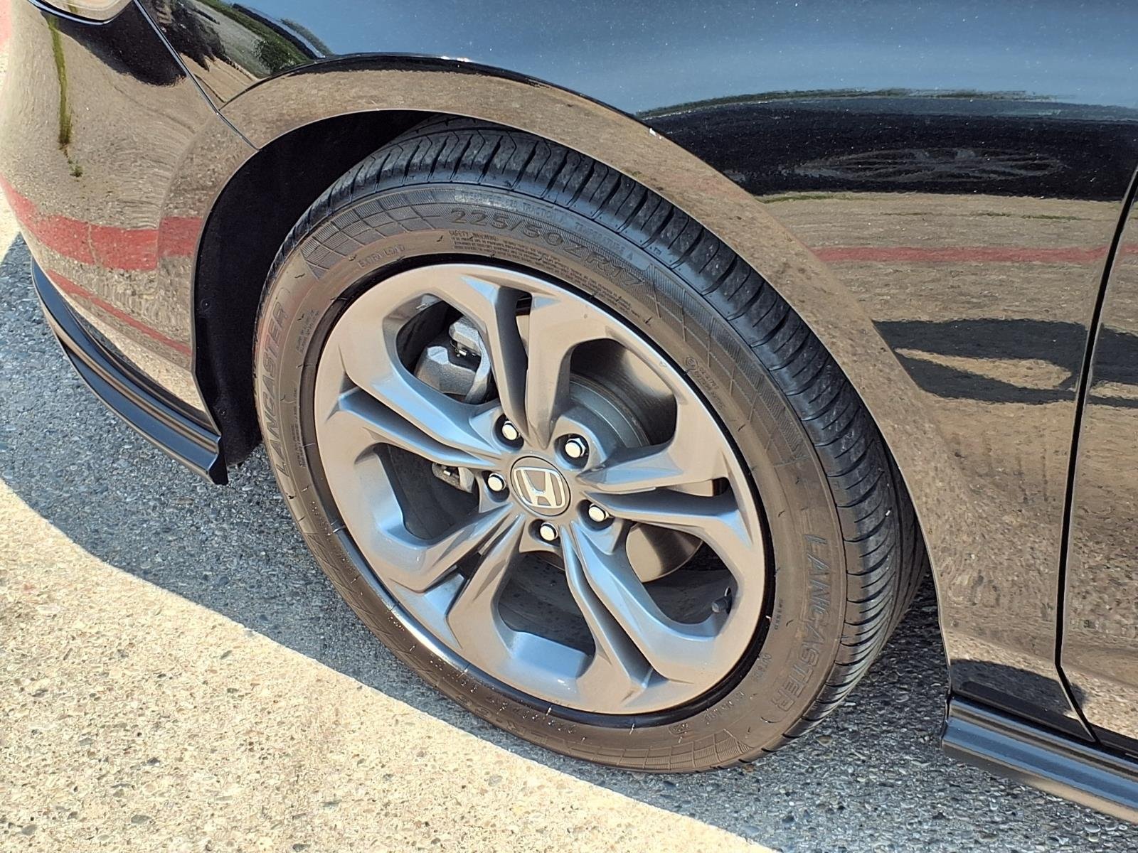 Used 2024 Honda Accord EX image 17