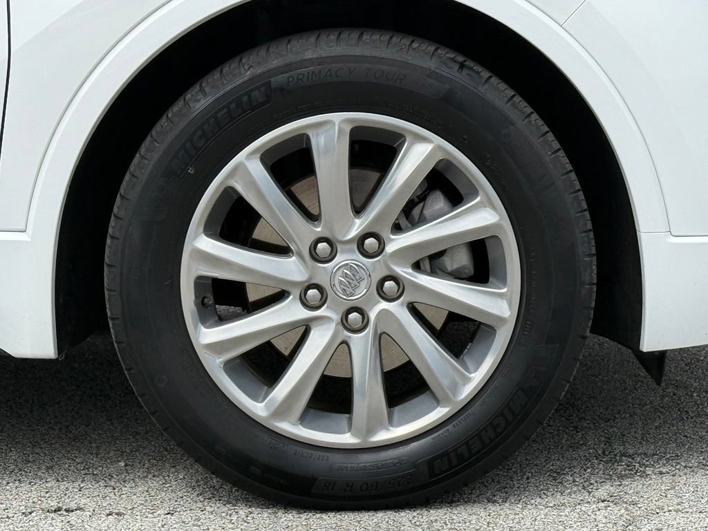 Used 2020 Buick Envision Essence FWD image 12