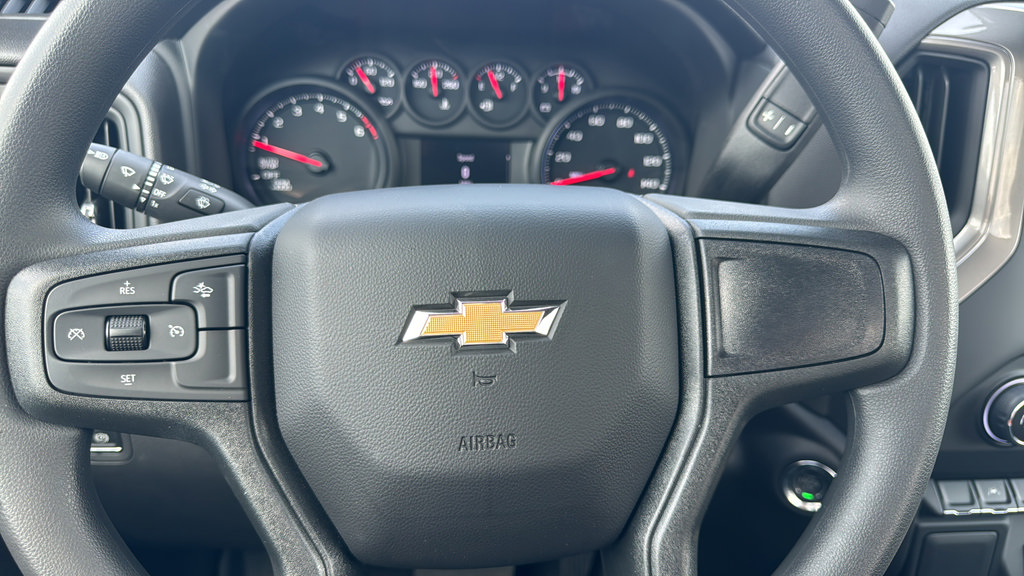 Used 2026 Chevrolet Silverado 1500 W/T w/ WT Value Package AWD/4WD image 15