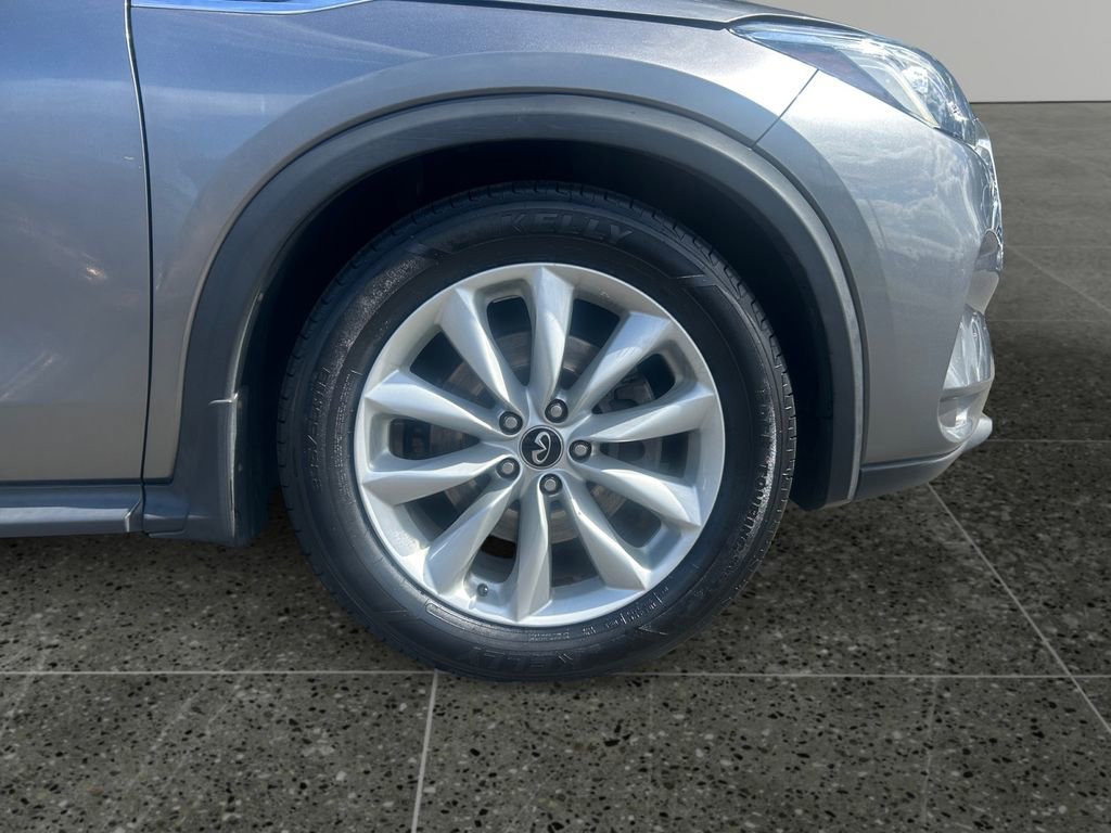 Used 2019 INFINITI QX50 Essential w/ Proactive Package AWD/4WD image 9