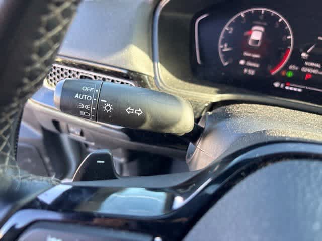 Used 2025 Honda Civic Sport image 16