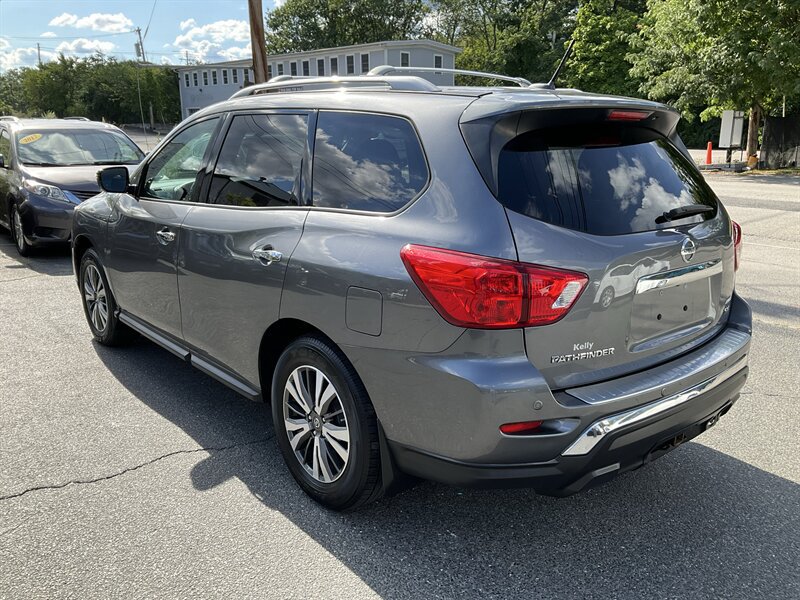 Used 2017 Nissan Pathfinder SV w/ Trailer Tow Package AWD/4WD image 7