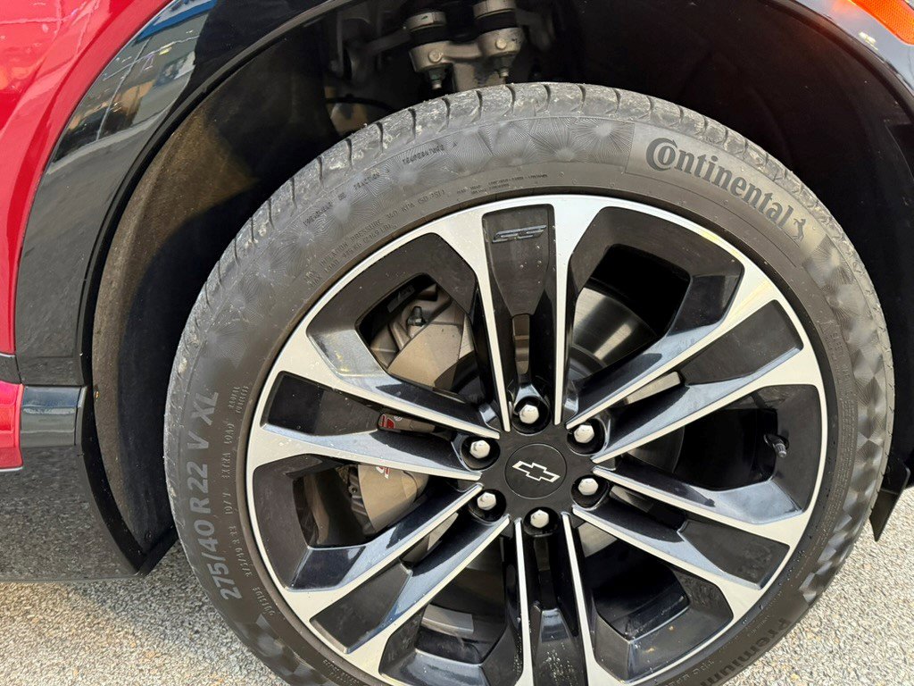 Certified 2025 Chevrolet Blazer EV SS w/ Performance Package image 21