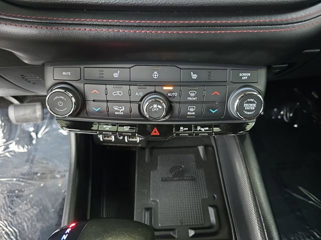 Used 2022 Dodge Durango R/T image 17