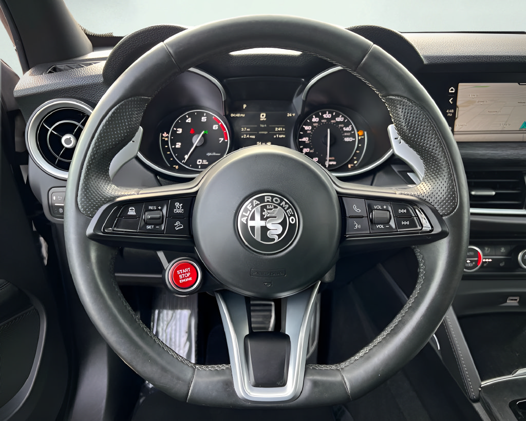 Used 2023 Alfa Romeo Stelvio Sprint RWD image 41