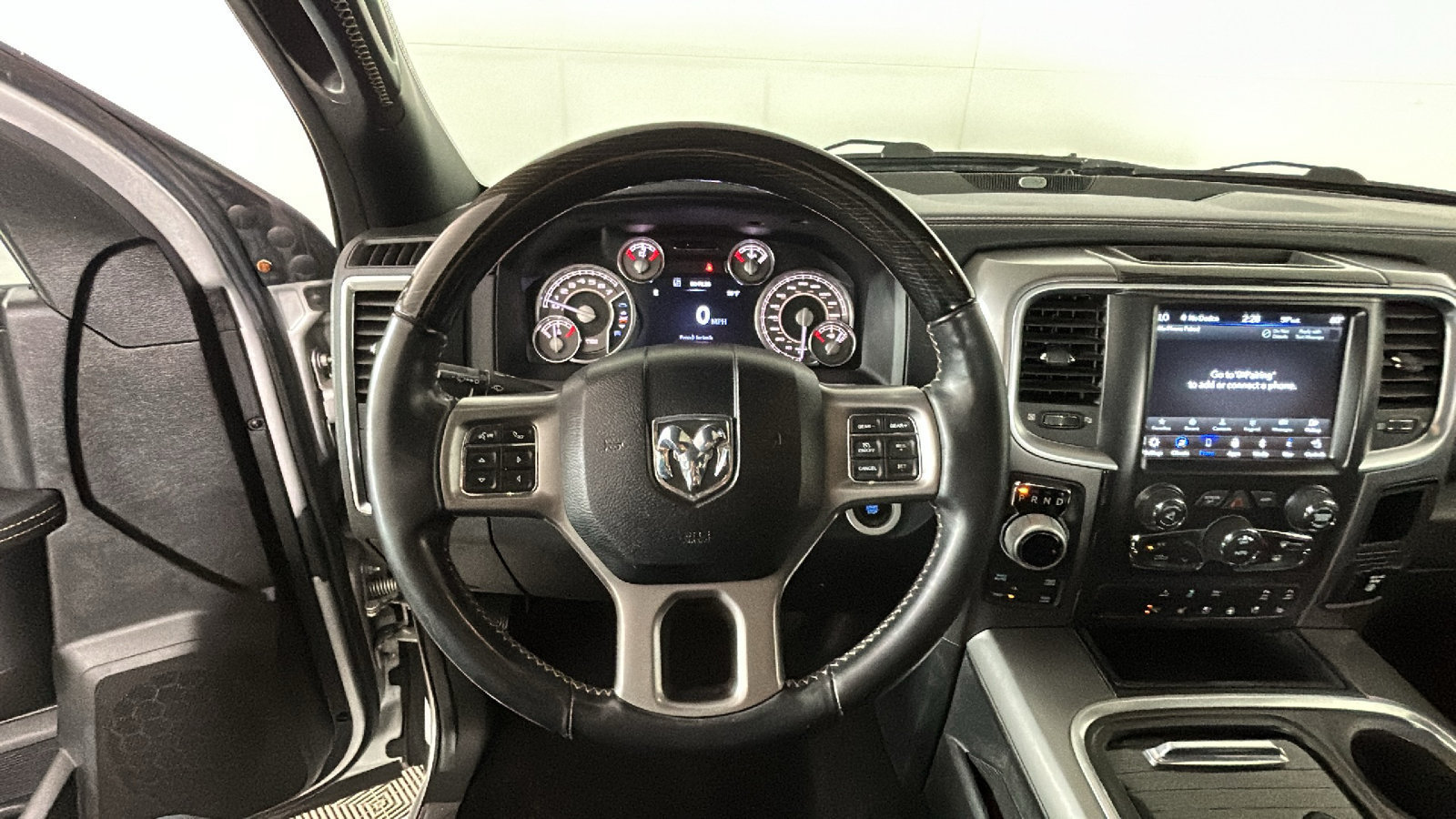 Used 2018 RAM 1500 Limited AWD/4WD image 17