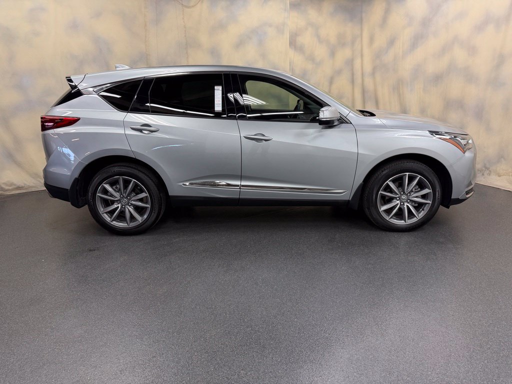 Used 2023 Acura RDX w/ Technology Package AWD/4WD image 9