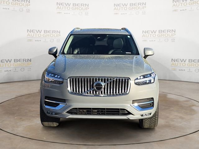Certified 2025 Volvo XC90 B5 Core image 8
