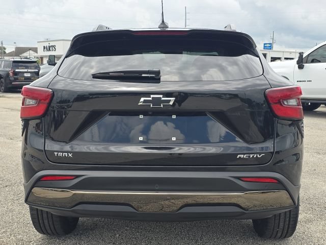 Certified 2024 Chevrolet Trax ACTIV FWD image 4