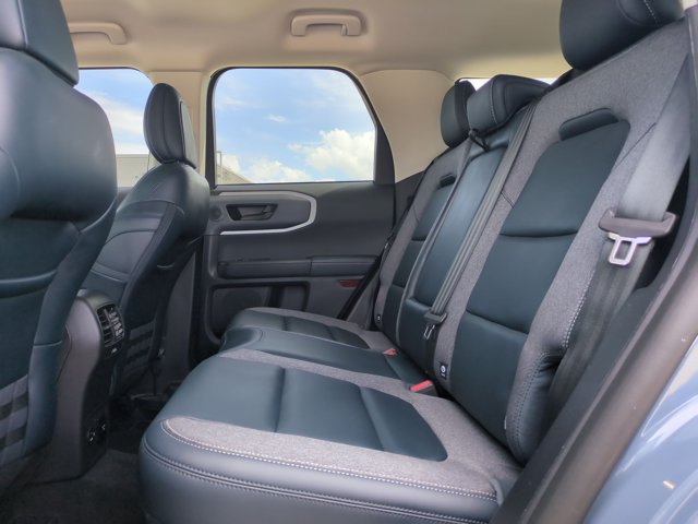 Used 2024 Ford Bronco Sport Outer Banks w/ Tech Package AWD/4WD image 19