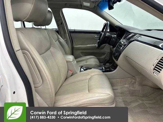 Used 2011 Cadillac DTS Luxury image 16