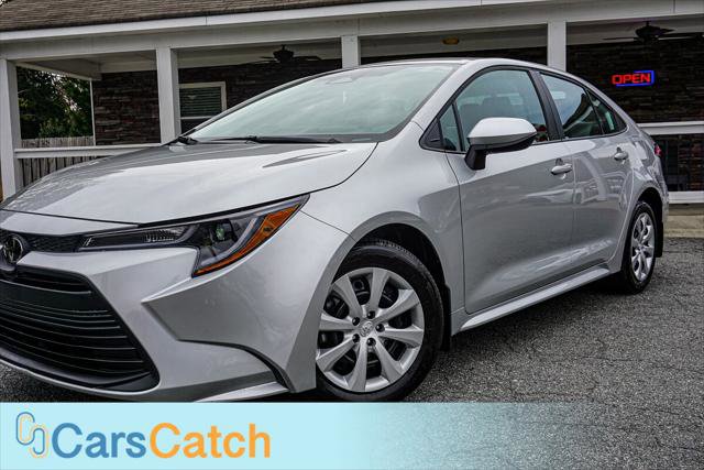 Used 2026 Toyota Corolla LE image 7