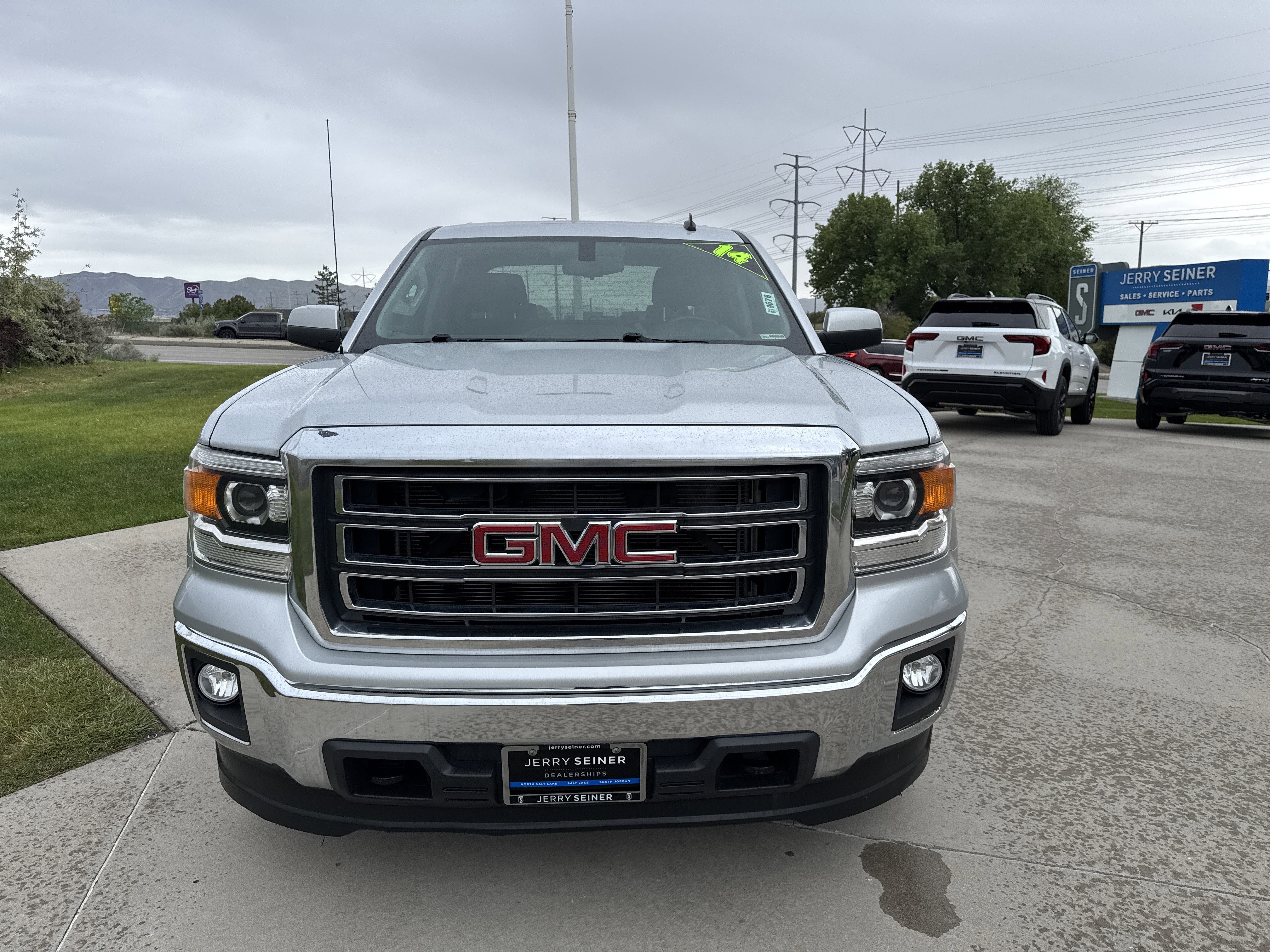 Used 2014 GMC Sierra 1500 SLE w/ SLE Value Package AWD/4WD image 8