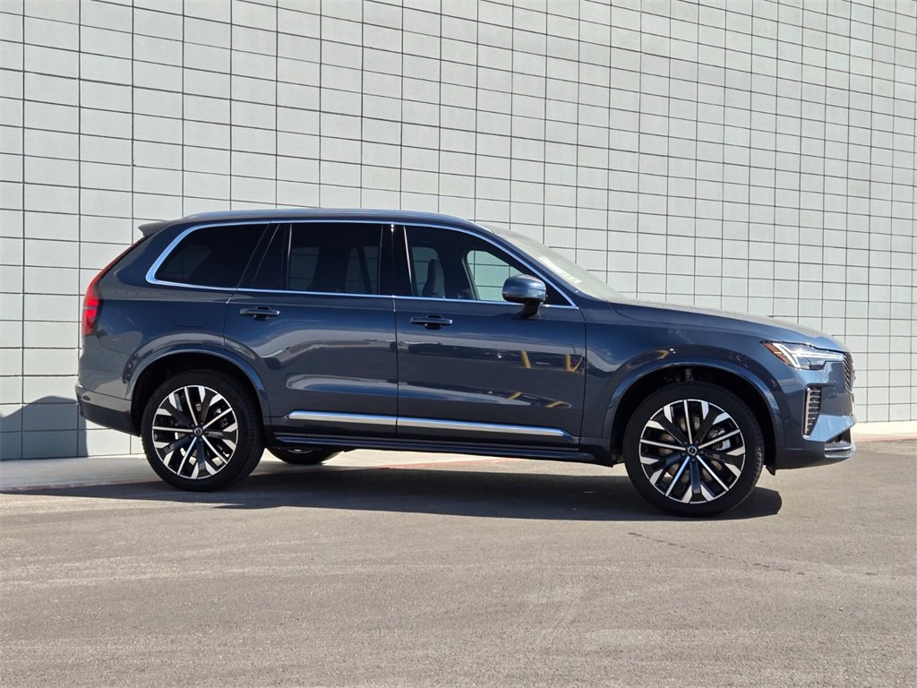 New 2026 Volvo XC90 T8 Plus image 4