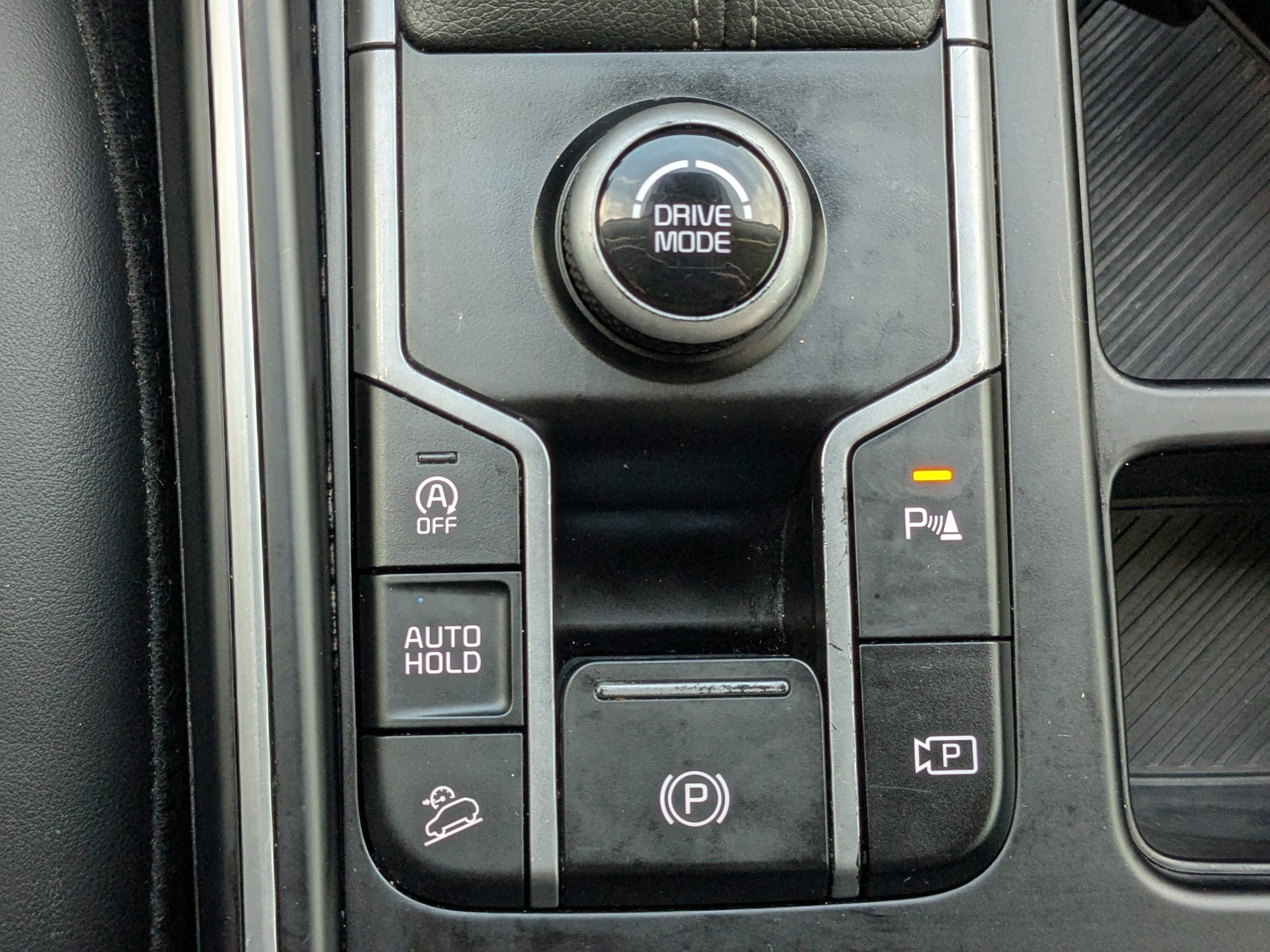 Certified 2024 Kia Sorento S w/ Panoramic Sunroof Package image 27