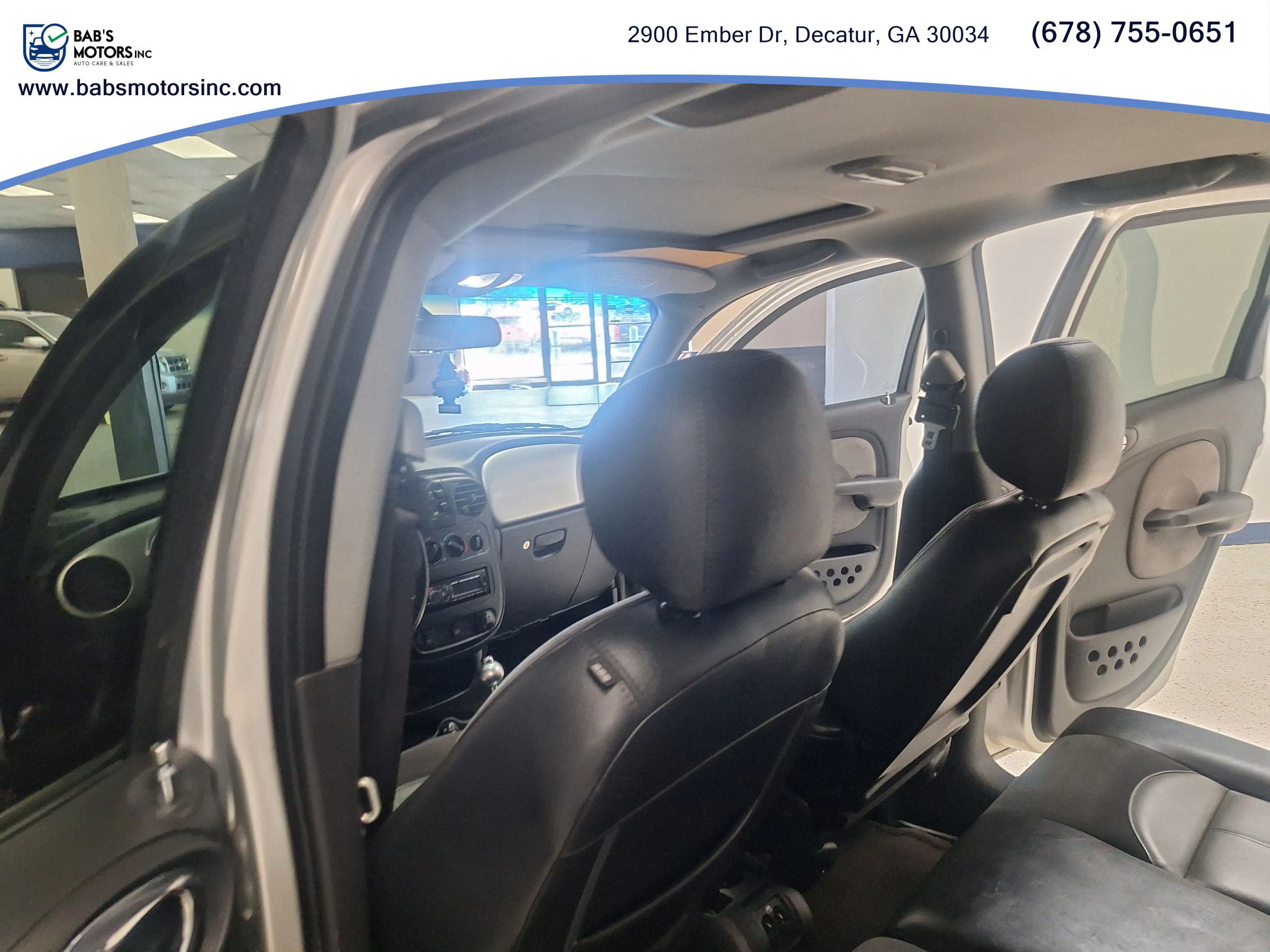 Used 2004 Chrysler PT Cruiser Limited FWD image 18