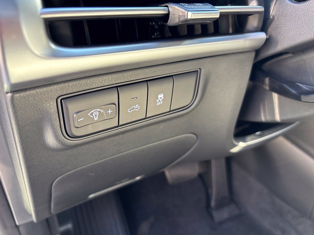 New 2027 Hyundai Santa Cruz SE AWD/4WD image 17