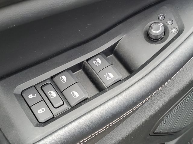 Used 2023 Jeep Grand Cherokee Laredo w/ Luxury Tech Group I AWD/4WD image 22