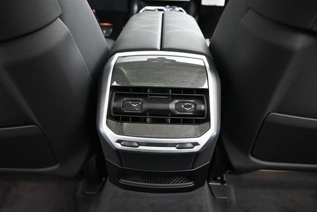 New 2026 BMW 760i xDrive w/ Executive Package AWD/4WD image 25