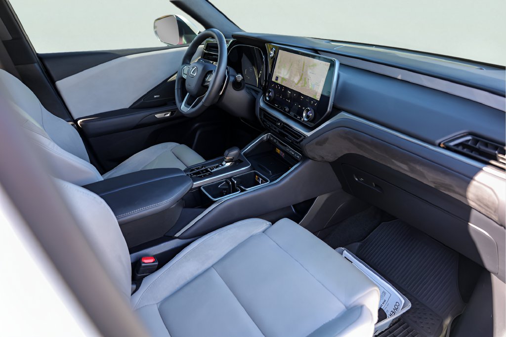 Used 2024 Lexus TX 350 AWD image 32