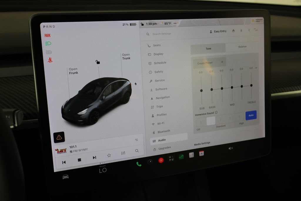 Used 2021 Tesla Model Y Long Range AWD/4WD image 36