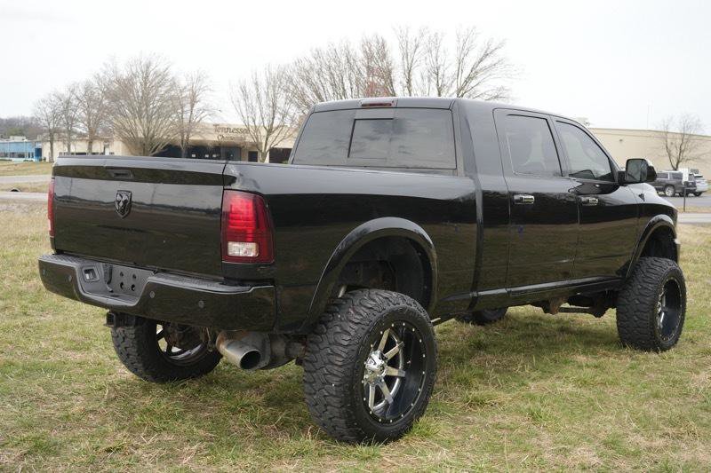 Used 2014 RAM 3500 Laramie w/ Convenience Group image 6