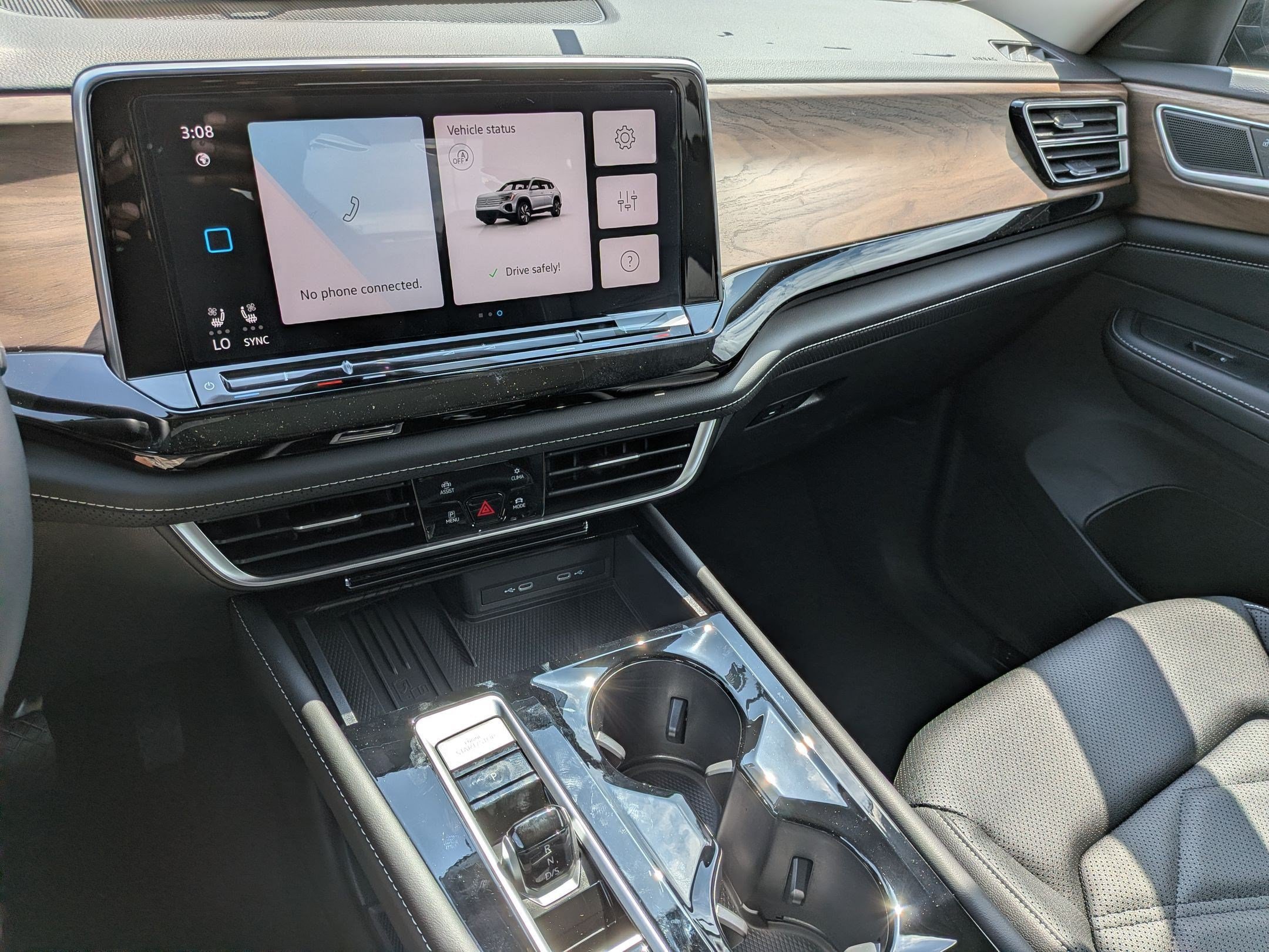 New 2026 Volkswagen Atlas SE FWD image 21