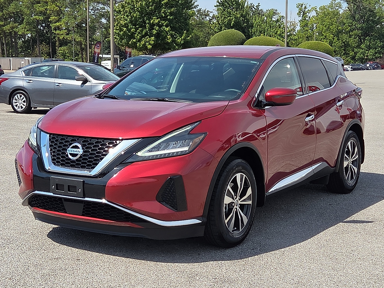Used 2019 Nissan Murano S w/ Cargo Package FWD image 2