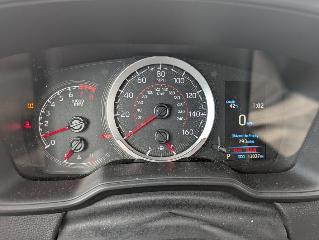 Used 2022 Toyota Corolla Cross LE image 26