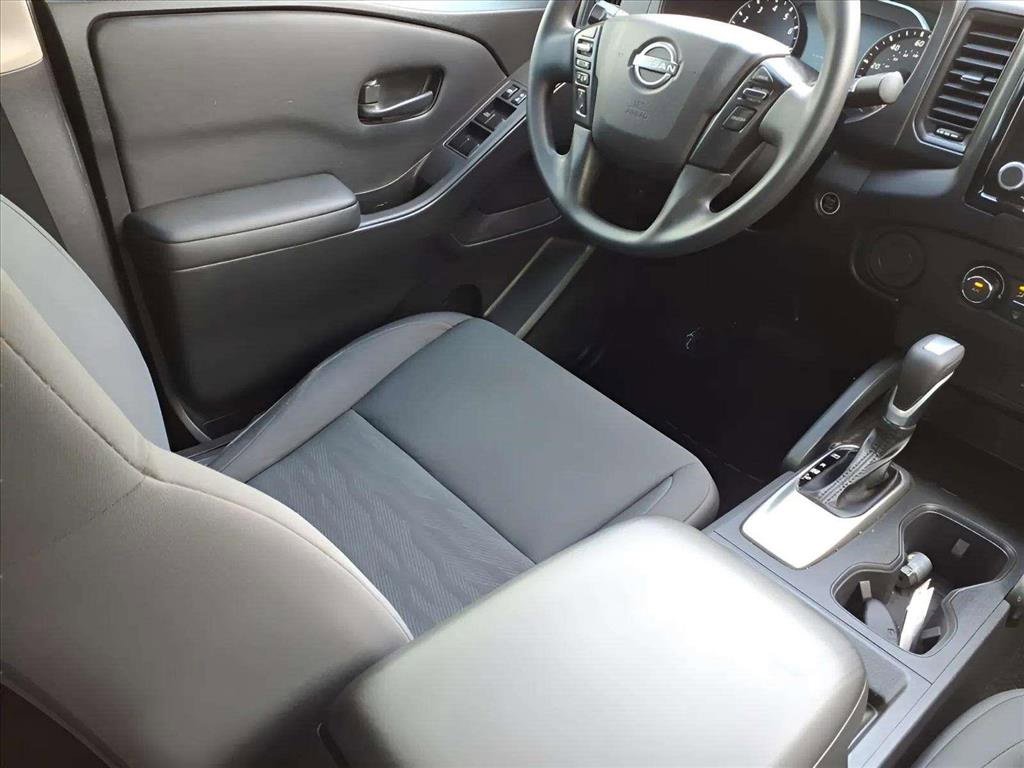 Used 2023 Nissan Frontier S image 9