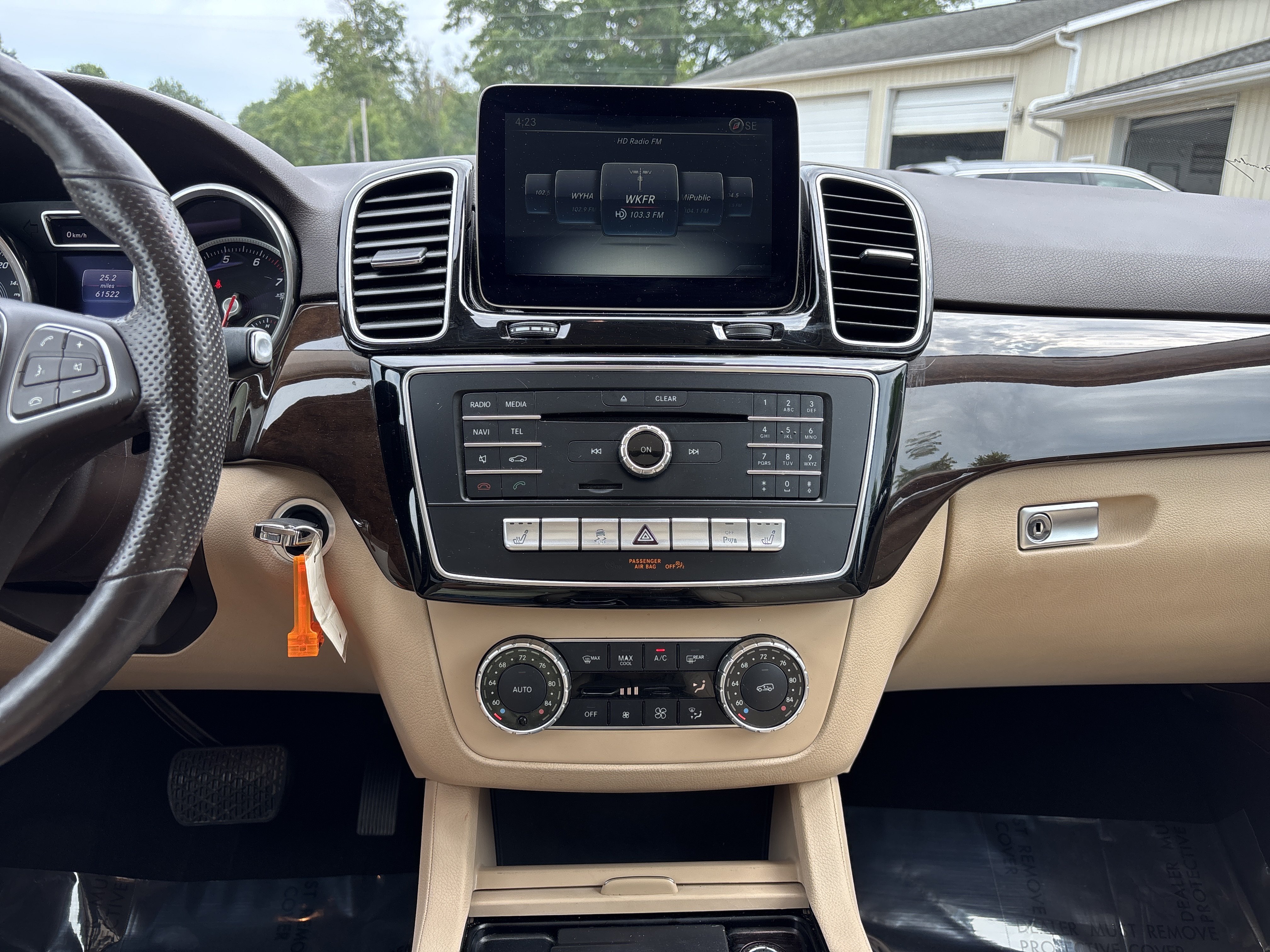 Used 2017 Mercedes-Benz GLE 350 4MATIC w/ Premium 1 Package image 20