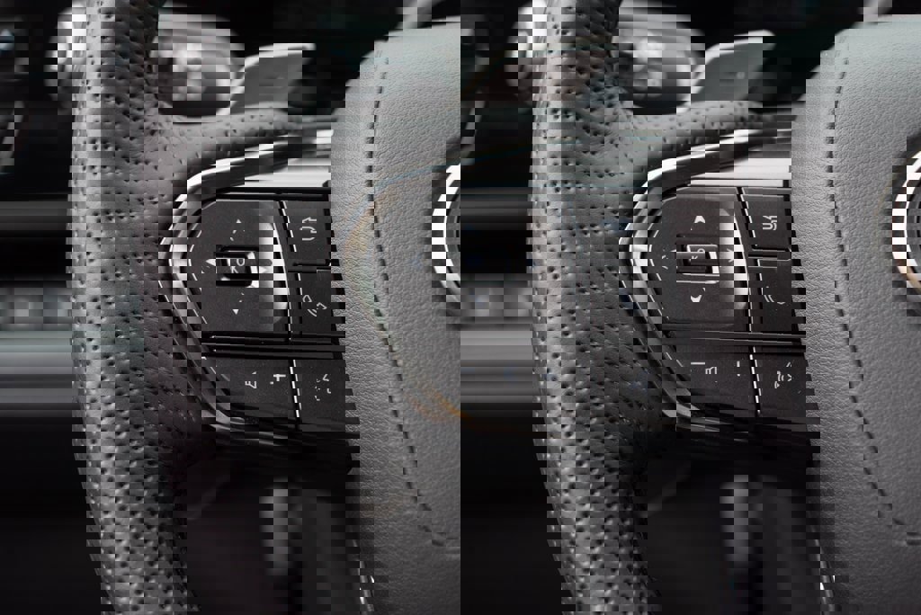 New 2026 Lexus TX 500h AWD image 25
