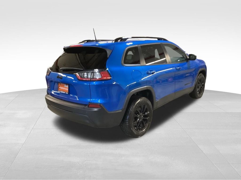 Used 2023 Jeep Cherokee Altitude Lux image 5