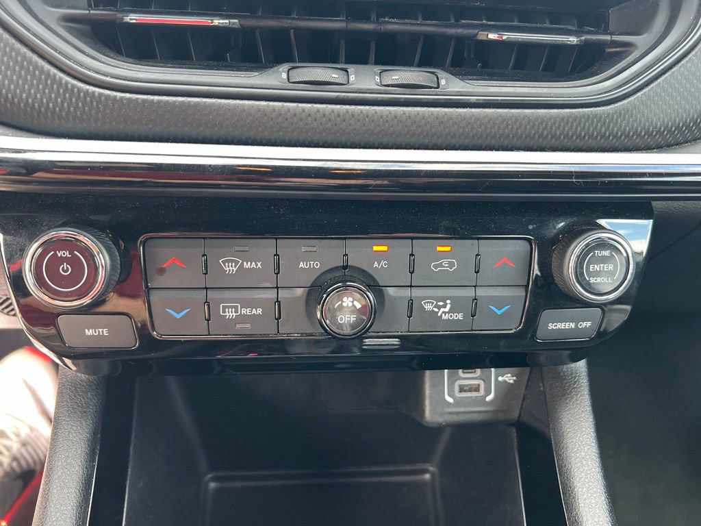 Used 2025 Jeep Compass Trailhawk AWD/4WD image 33