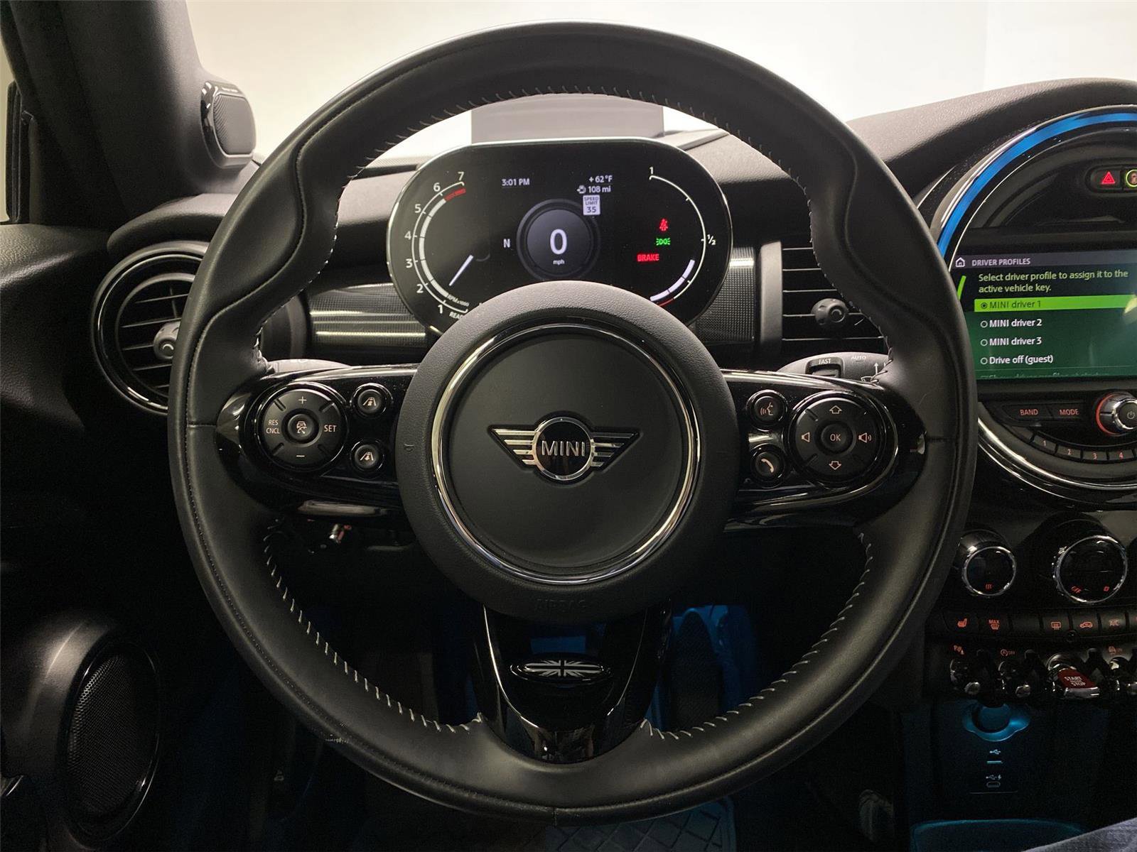 Used 2021 MINI Cooper S image 15
