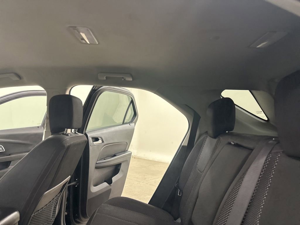 Used 2017 Chevrolet Equinox LT w/ Convenience Package image 30