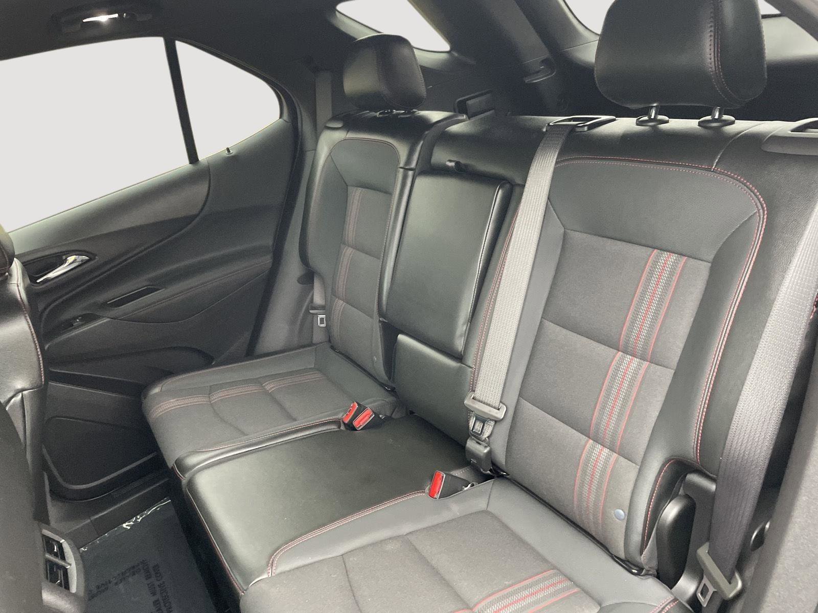 Used 2023 Chevrolet Equinox RS image 18