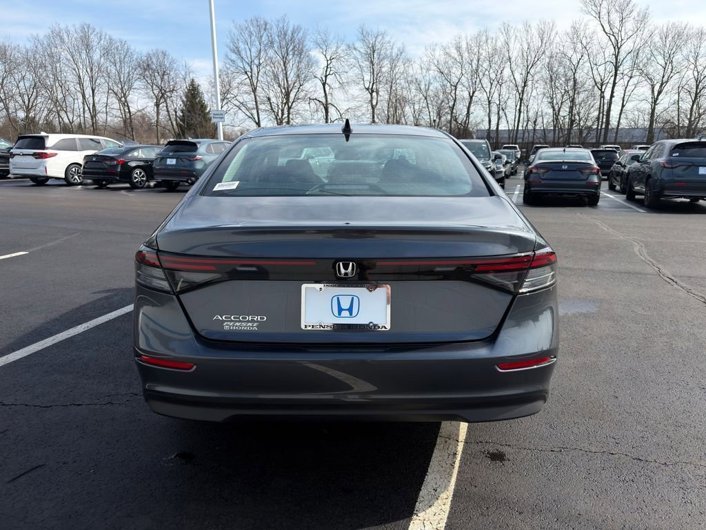 Used 2026 Honda Accord SE image 4
