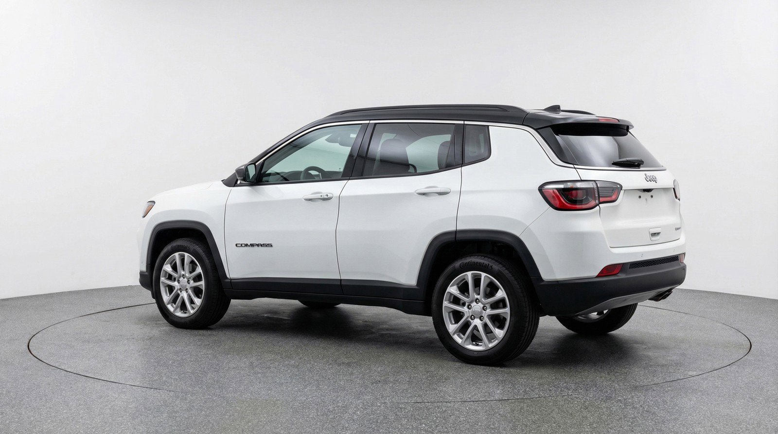 Used 2025 Jeep Compass Limited image 6