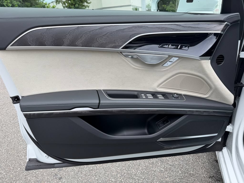 New 2026 Audi A8 L 3.0T AWD/4WD image 13