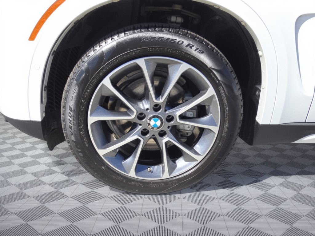 Used 2018 BMW X5 xDrive35i AWD/4WD image 13