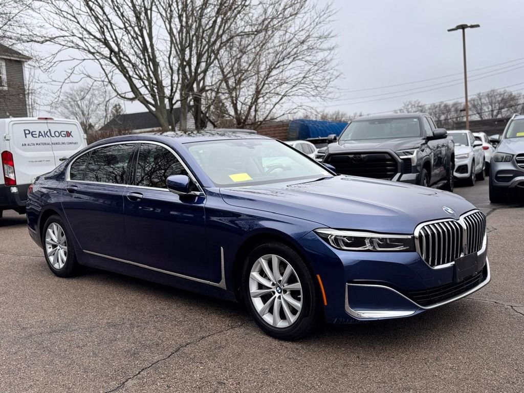 Used 2021 BMW 740i xDrive image 8
