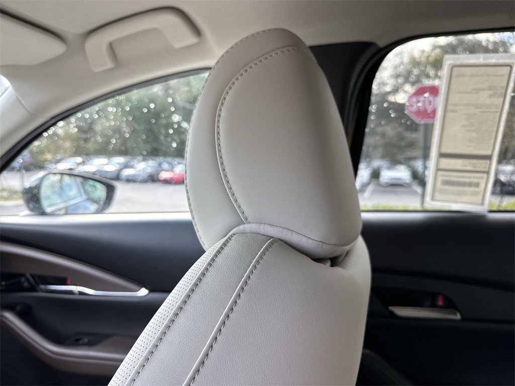 New 2024 MAZDA CX-30 2.5 Turbo w/ Premium Package image 17