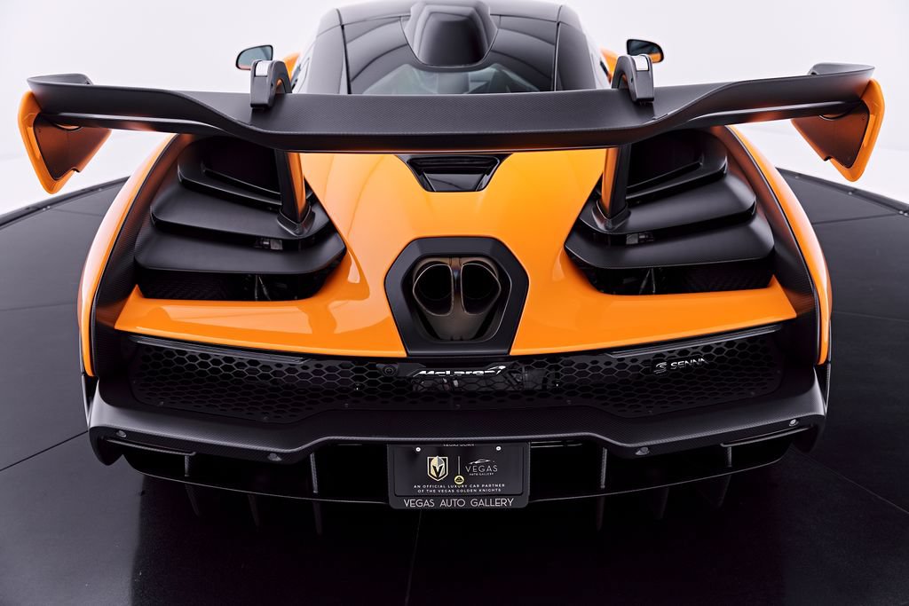 Used 2019 McLaren Senna RWD image 40